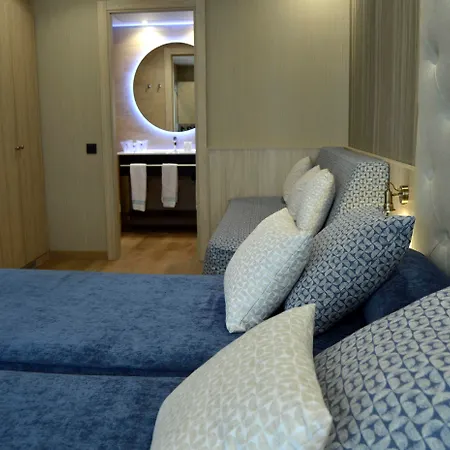 Otel Rialto 3*