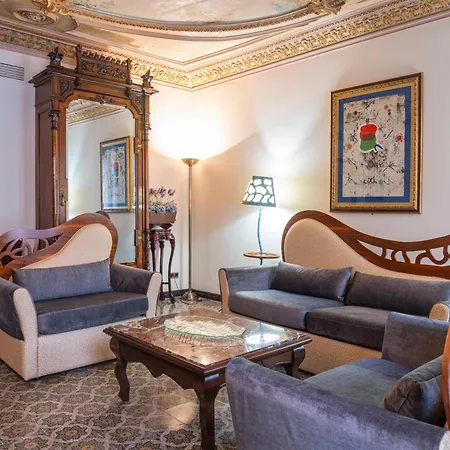 Otel Rialto